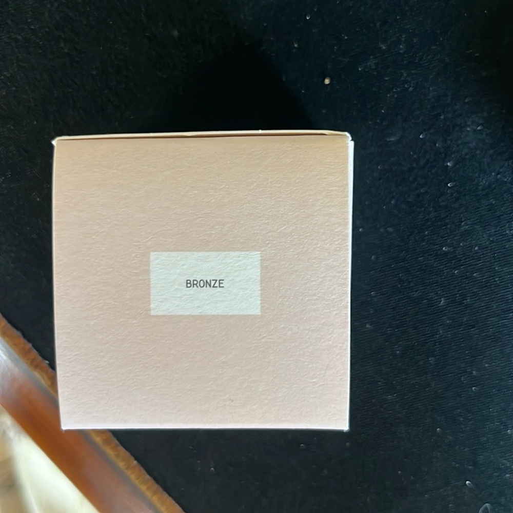 NEW NIB Jones Road mini Miracle Balm in Bronze